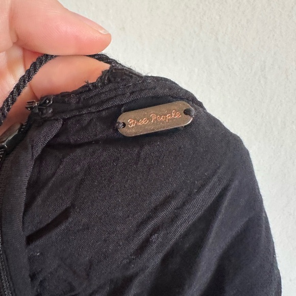 Free People Black Boho Just Like Honey Drape Hem Lace Mini Dress size 6 - Picture 13 of 14